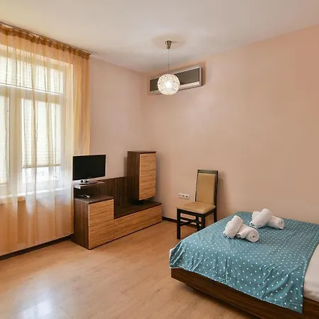 Apartmán Budget Next To Sea Garden And *